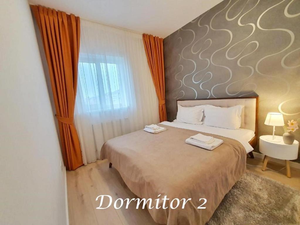 Elias Central Apartment - 2 Bedrooms & Free Parking Oradea Exteriör bild
